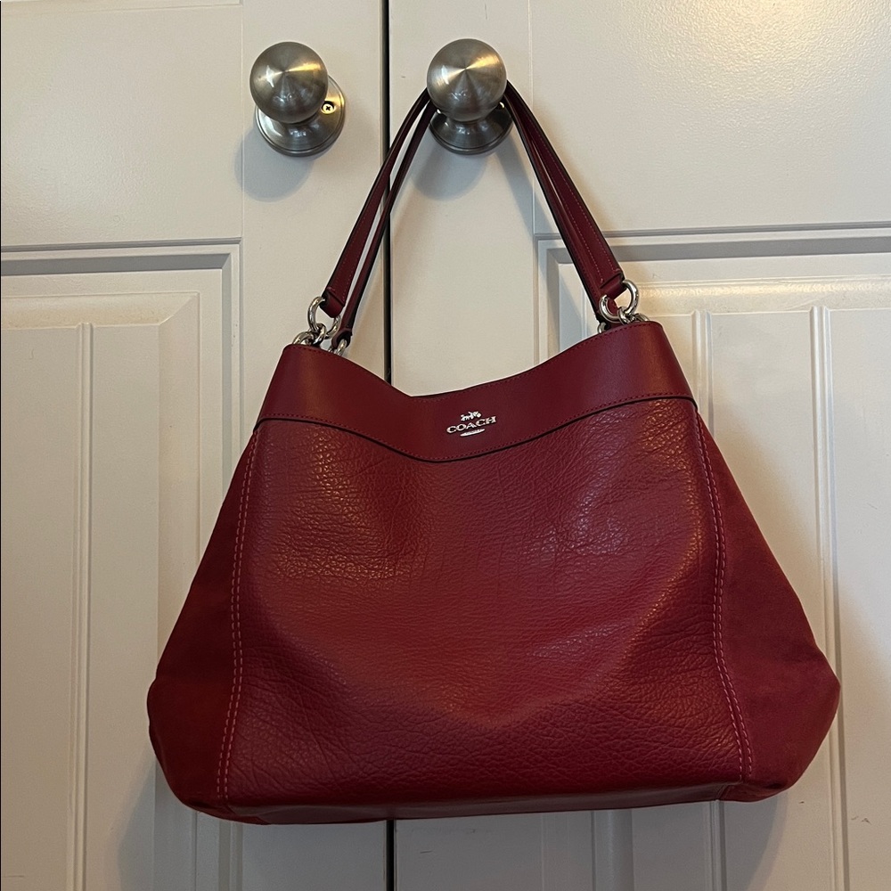 NWT Coach Lexy Shoulder Bag - Picture 2 of 10